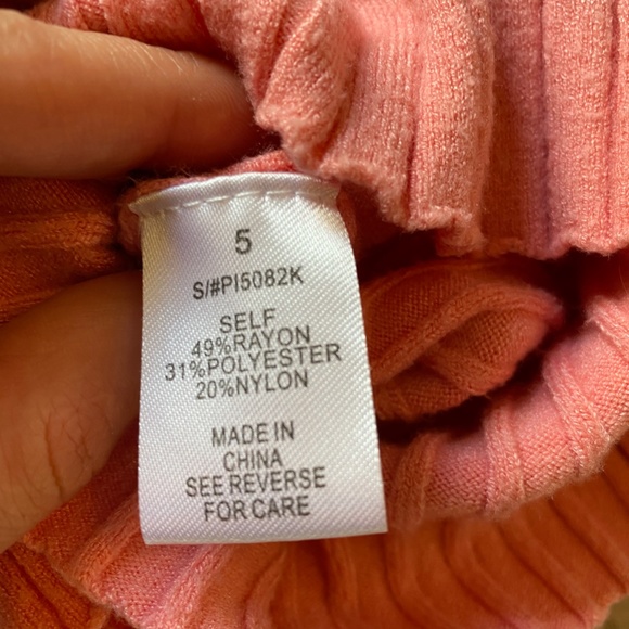 Novakids Hooded Romper With Ears - Pink Size 5 - Picture 8 of 8